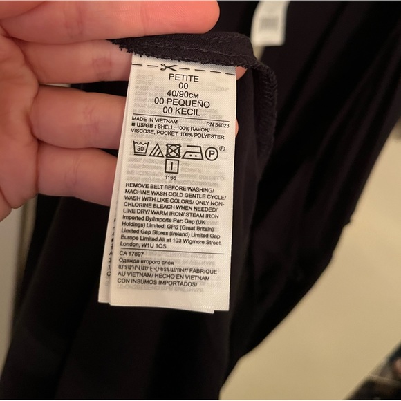 Banana Republic wrap dress - Picture 9 of 11